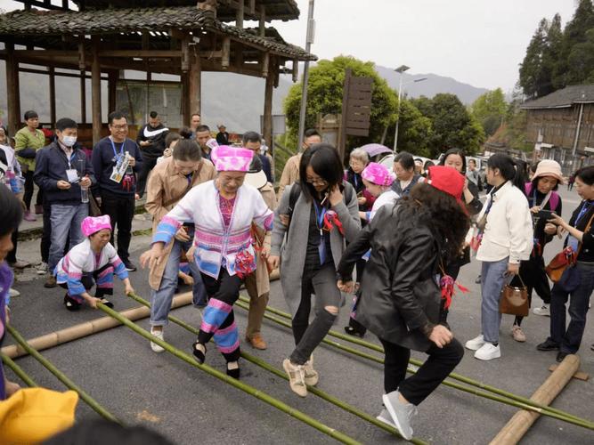 百家文旅企业聚桂林，研学旅行业务接洽会隆重举行